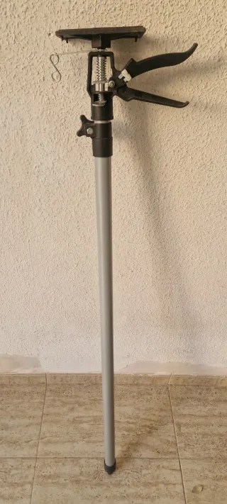 SOPORTE EXTENSIBLE WERKU PARA PLACAS DE YESO 30KG