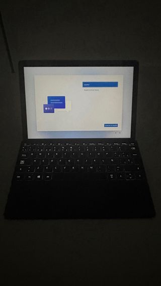Microsoft Surface Go 2 Portátil + Teclado