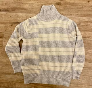 Maglione Camomilla a collo alto a righe