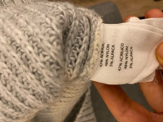 Maglione Camomilla a collo alto a righe