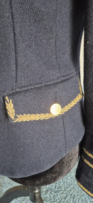 Chaqueta Zara Militar Bordados Dorados