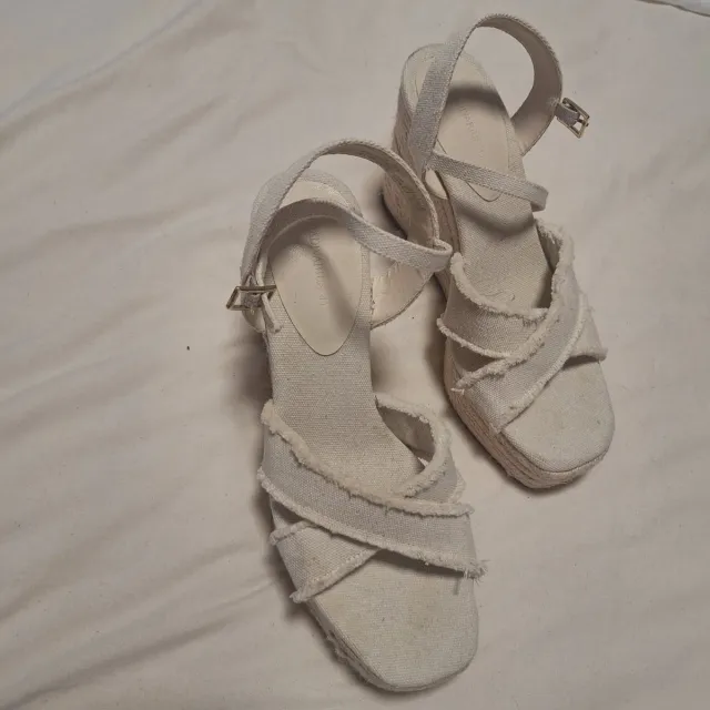 Sandalias Stradivarius Talla 41 Beige