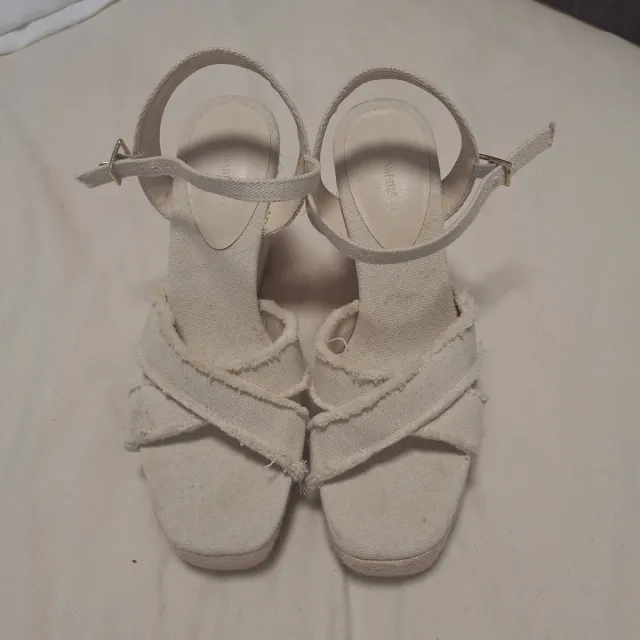 Sandalias Stradivarius Talla 41 Beige