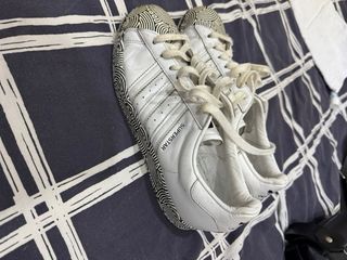 Tenis Adidas Superstar Edición Limitada