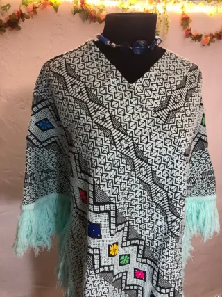 Poncho de lana