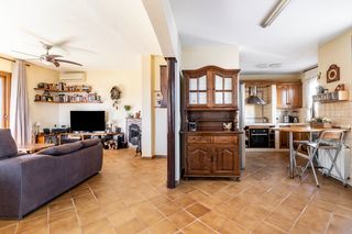 CASA EN VENTA CON PISCINA EN EL TAIÓ