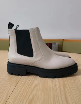 Stivali Steve Madden Pelle Beige/Nero Tg 39