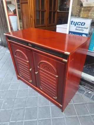 Mueble Armario Madera con Balda Bajo
