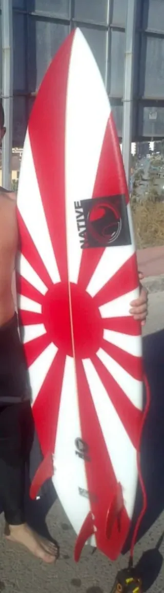 Tabla de surf Native diseño sol naciente