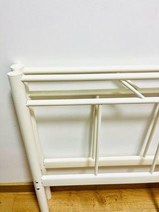 Cama individual IKEA blanca  Sofá Cama