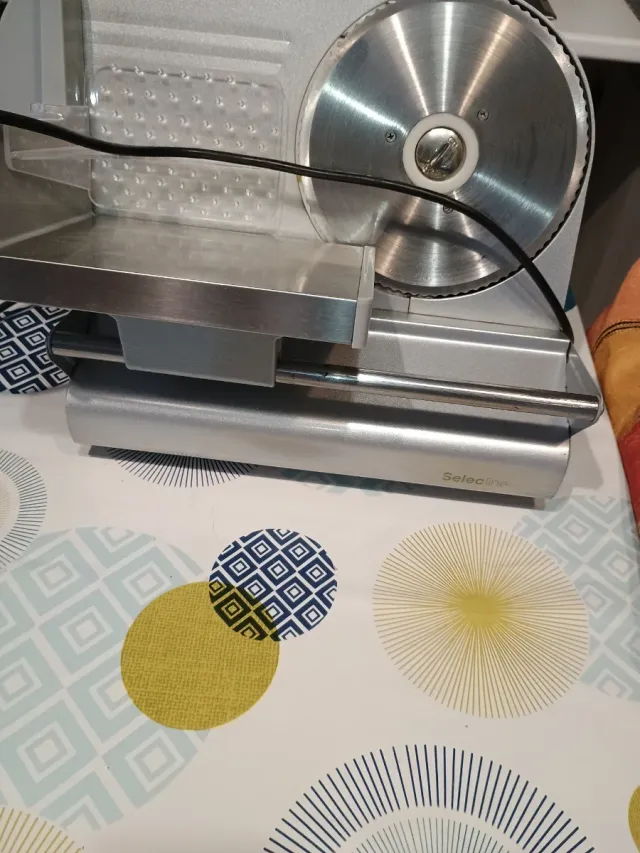 Affettatrice elettrica