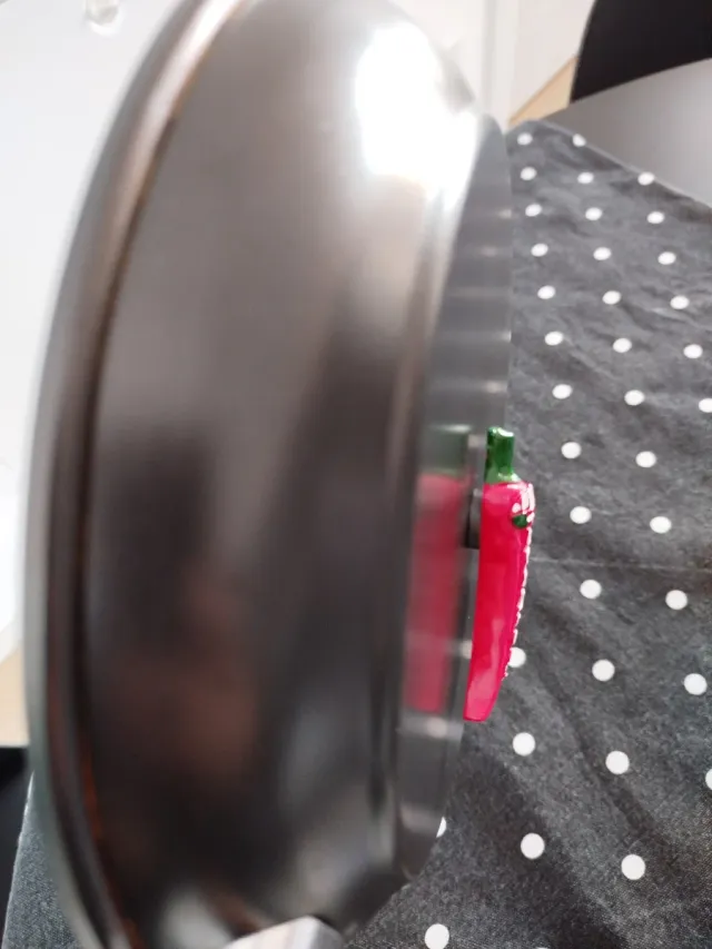 Padella antiaderente nera