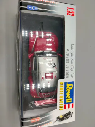 VW Escarabajo Uniroyal Fun Cup revell