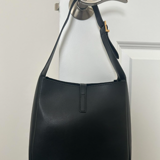 Bolso Saint Laurent Hobo Negro Dorado