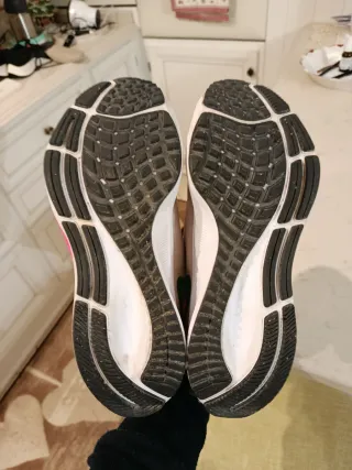 Nike Zoom Pegasus 38 Beige/Rosa