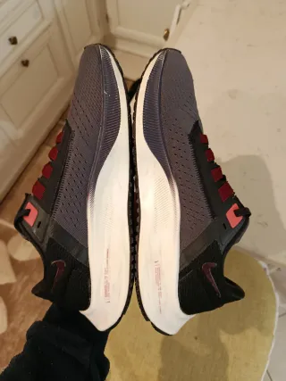 Nike Pegasus 38 - Scarpe da Corsa Uomo Taglia 38