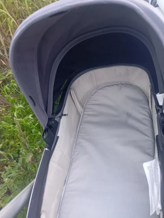 Cochecito Joolz con capazo y silla