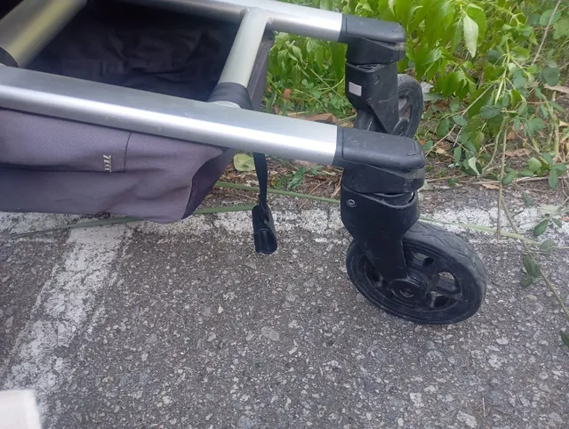 Cochecito Joolz con capazo y silla