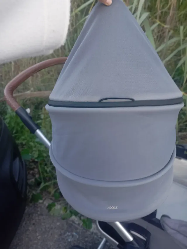 Cochecito Joolz con capazo y silla