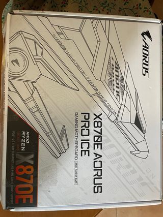 Placa Base Aorus X870E Pro Ice