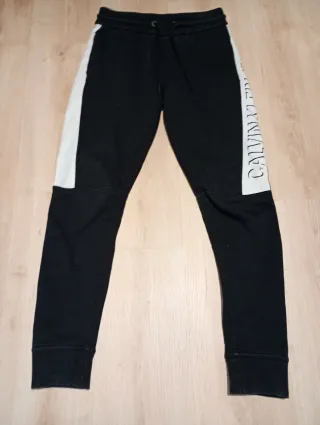 Pantalón chándal Calvin Klein negro y blanco