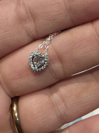 Conjunto Pandora Corazón y Cupcake Rosa