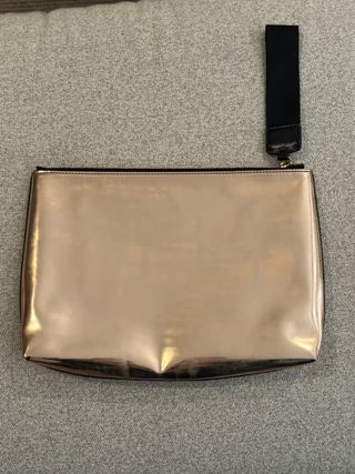 Lote 2 Carteras de mano BIMBA Y LOLA doradas