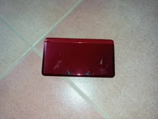 Nintendo 3DS Roja con Caja y Manuales