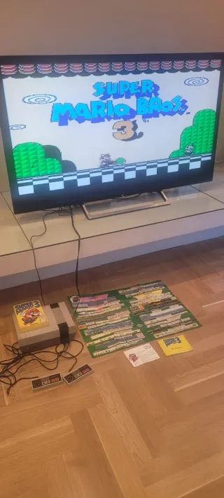 Consola Nintendo NES + Super Mario Bros 3