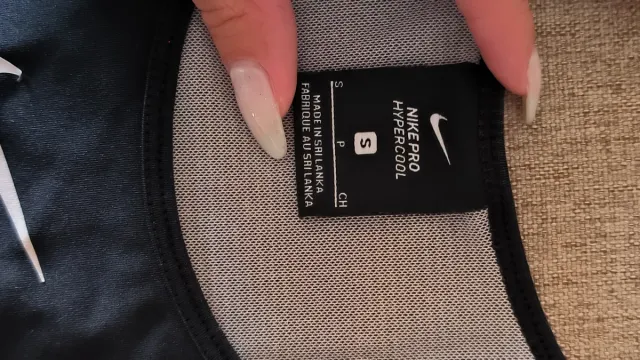 Top deportivo Nike Pro Negro Talla s