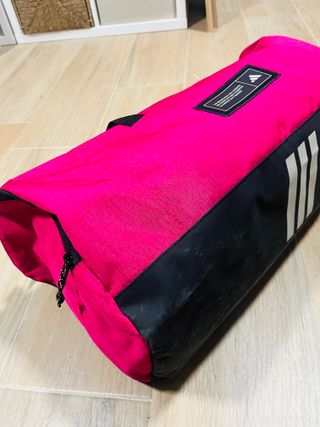 Mochila deportiva Adidas rosa