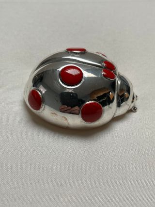 Coccinella gigante argento e smalto