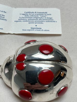 Coccinella gigante argento e smalto