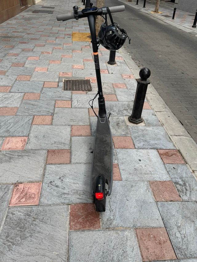 Segway Ninebot E2 Patinete Eléctrico Plegable