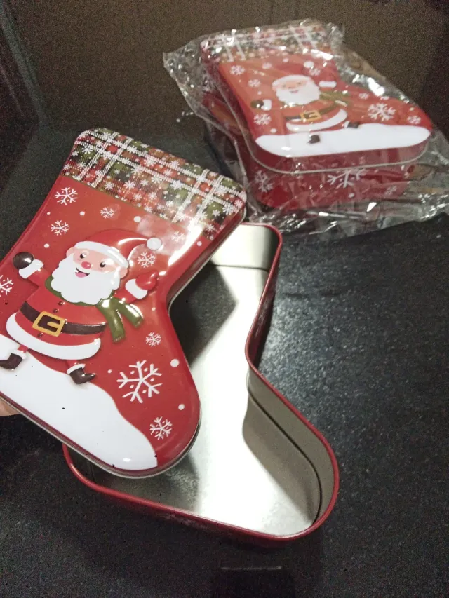 Scatola di latta natalizia con Babbo Natale