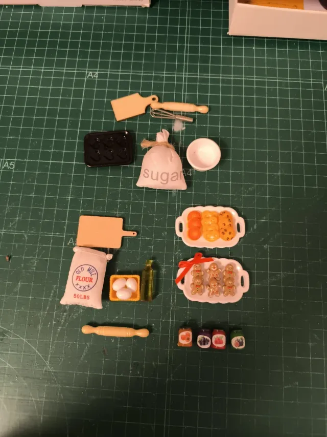 Accessori miniatura da cucina