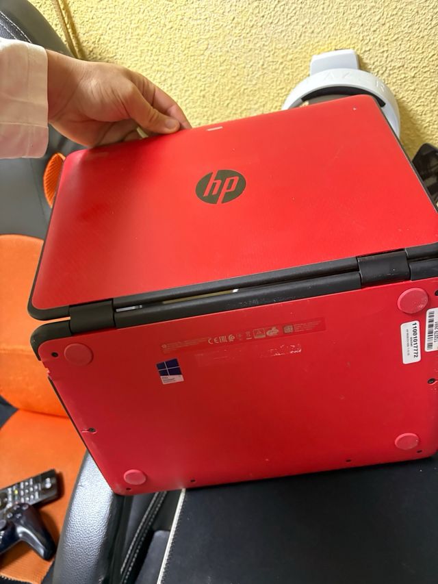 Portátil HP Rojo