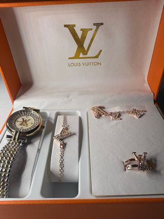 Conjunto Louis Vuitton: Reloj, Pulsera, Collar y A
