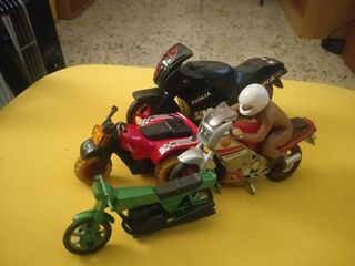 Coches de juguete antiguos