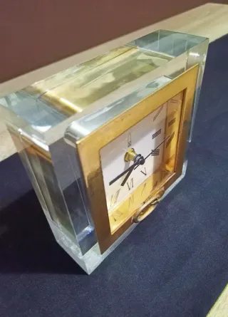 Reloj de Latón y Metacrilato AXI