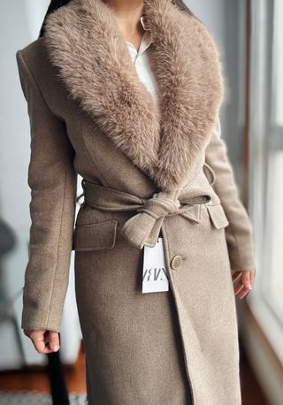 Abrigo largo lana con solapa pelo