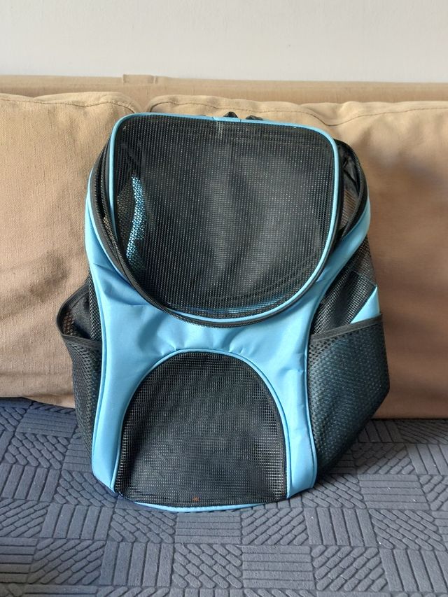 Mochila transportín para mascotas azul