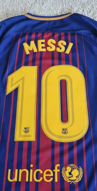 FCB 2017/18. Talla S. MESSI ORIGINAL BOTA DE ORO