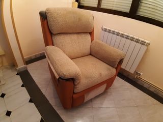 Sofá 3 plazas beige/rosado + sillón relax