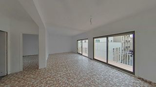 Piso en venta en Gavarra en Cornellà de Llobregat