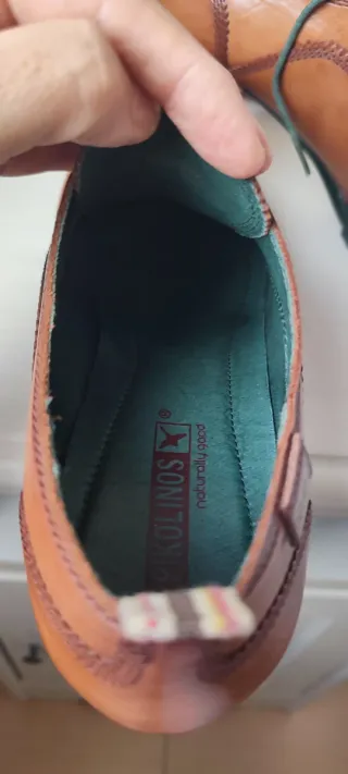 Zapatos piel Pikolinos tacón