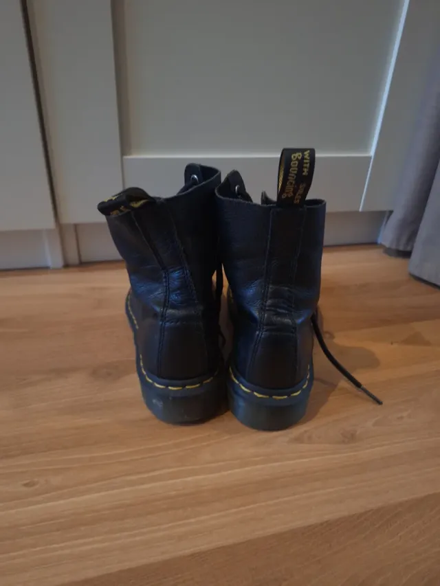 Botas Dr. Martens Negras