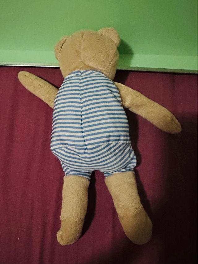 Osito de peluche con corazón