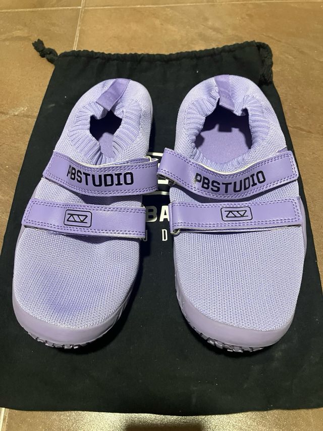 Zapatillas PbStudio Rojas negras y moradas