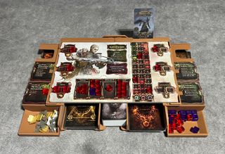 Tablero jugador Tainted grail King of Ruins y TG